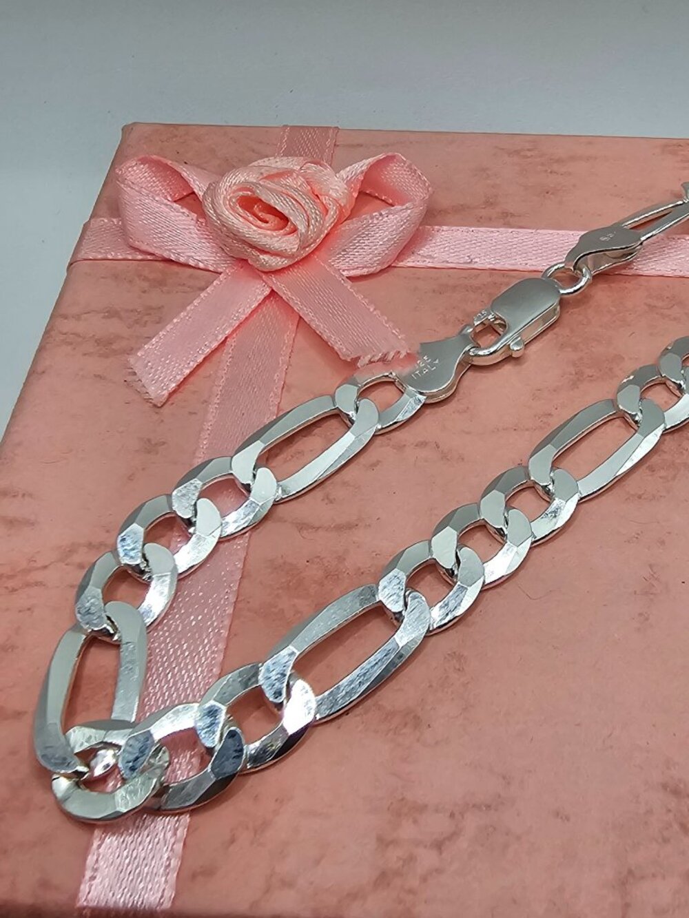 Sterling Silver 925 High Polished Figaro Bracelet 7.8mm 8 inches - Picture 3 of 8
